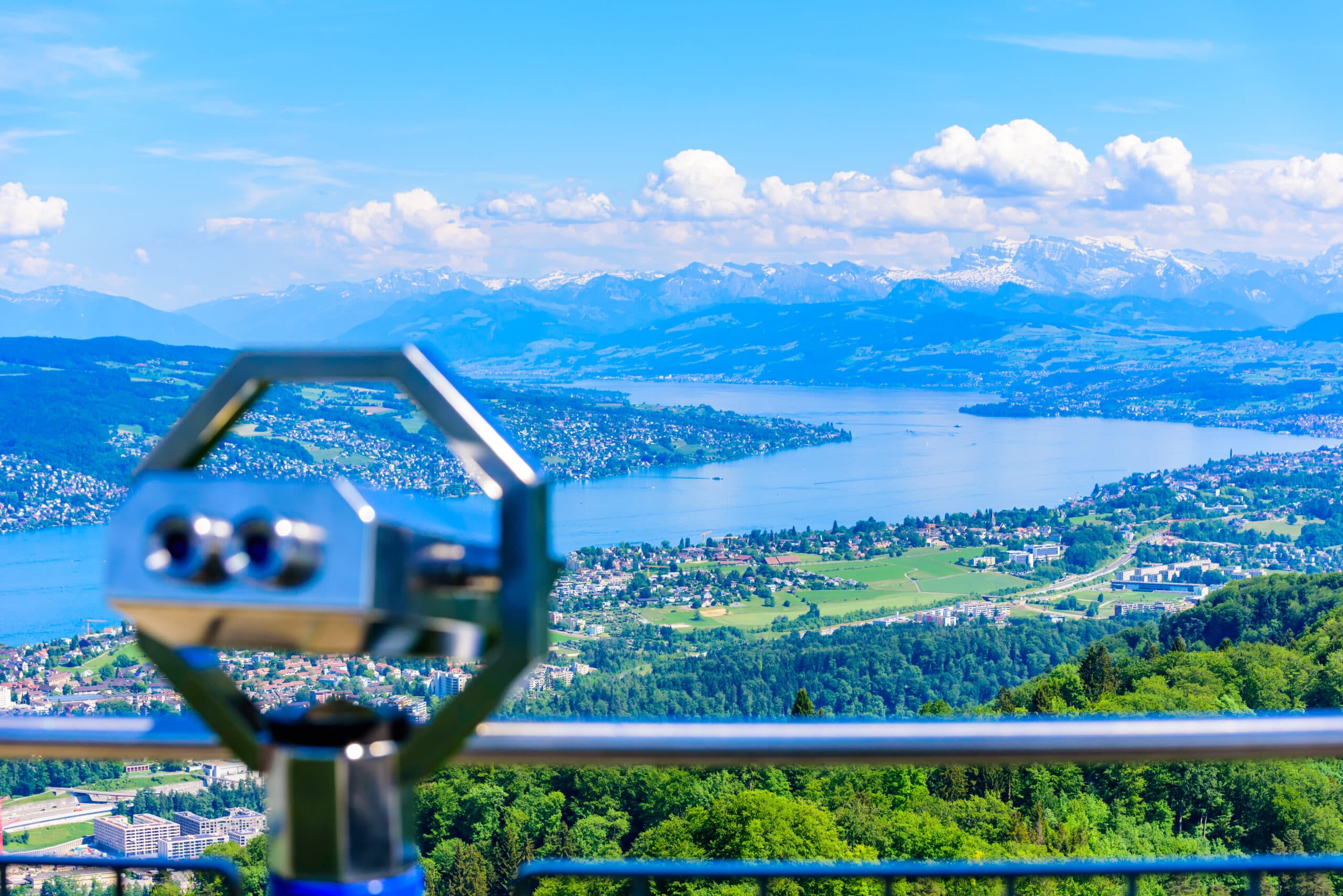 Aussicht vom Uetliberg über Zürich
